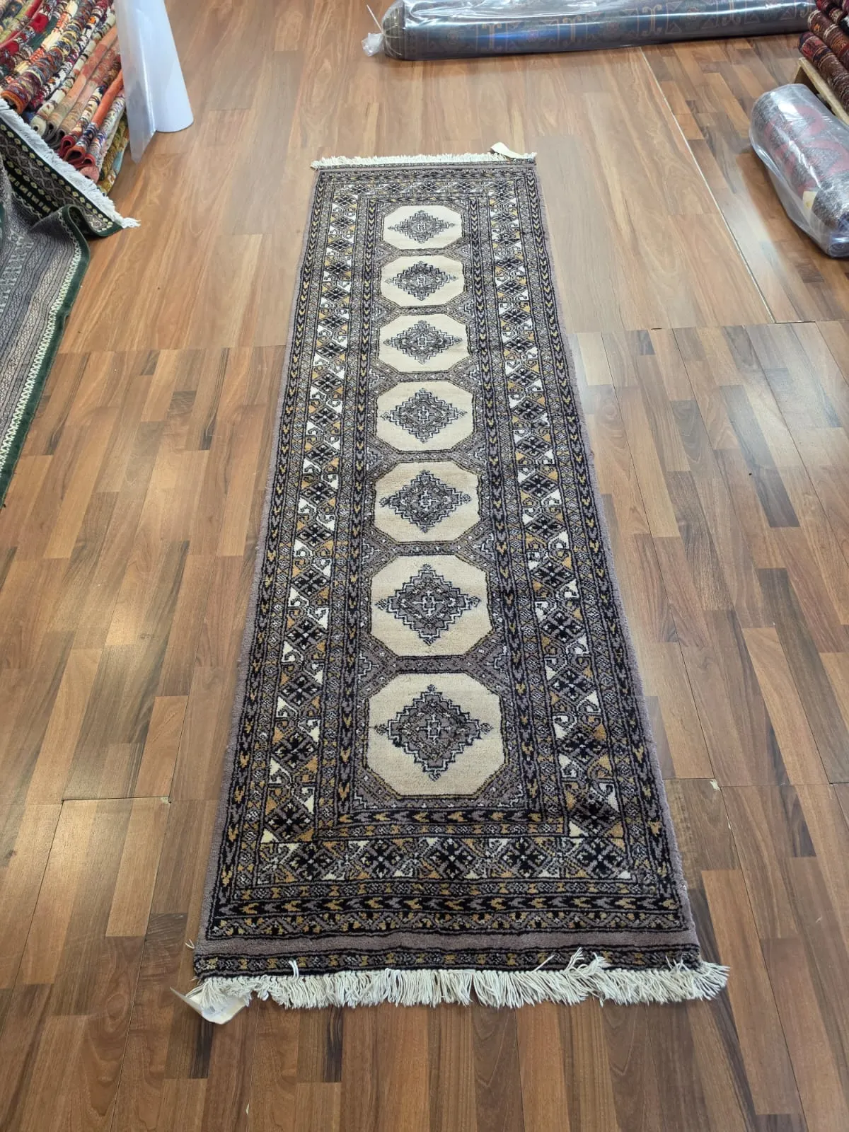 Handcrafted Pakistani Wool Runner Rug (2.59m x 0.76m) - Image 3